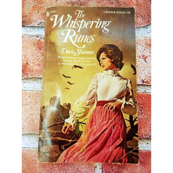 Whispering Runes By Doris Shannon 1972 VTG Gothic Paperback RARE - HTF - Picture 1 of 9